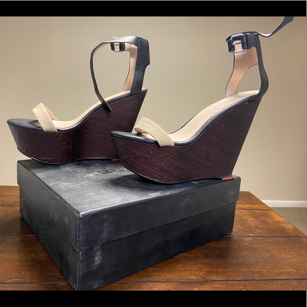 Joes strappy wedges
